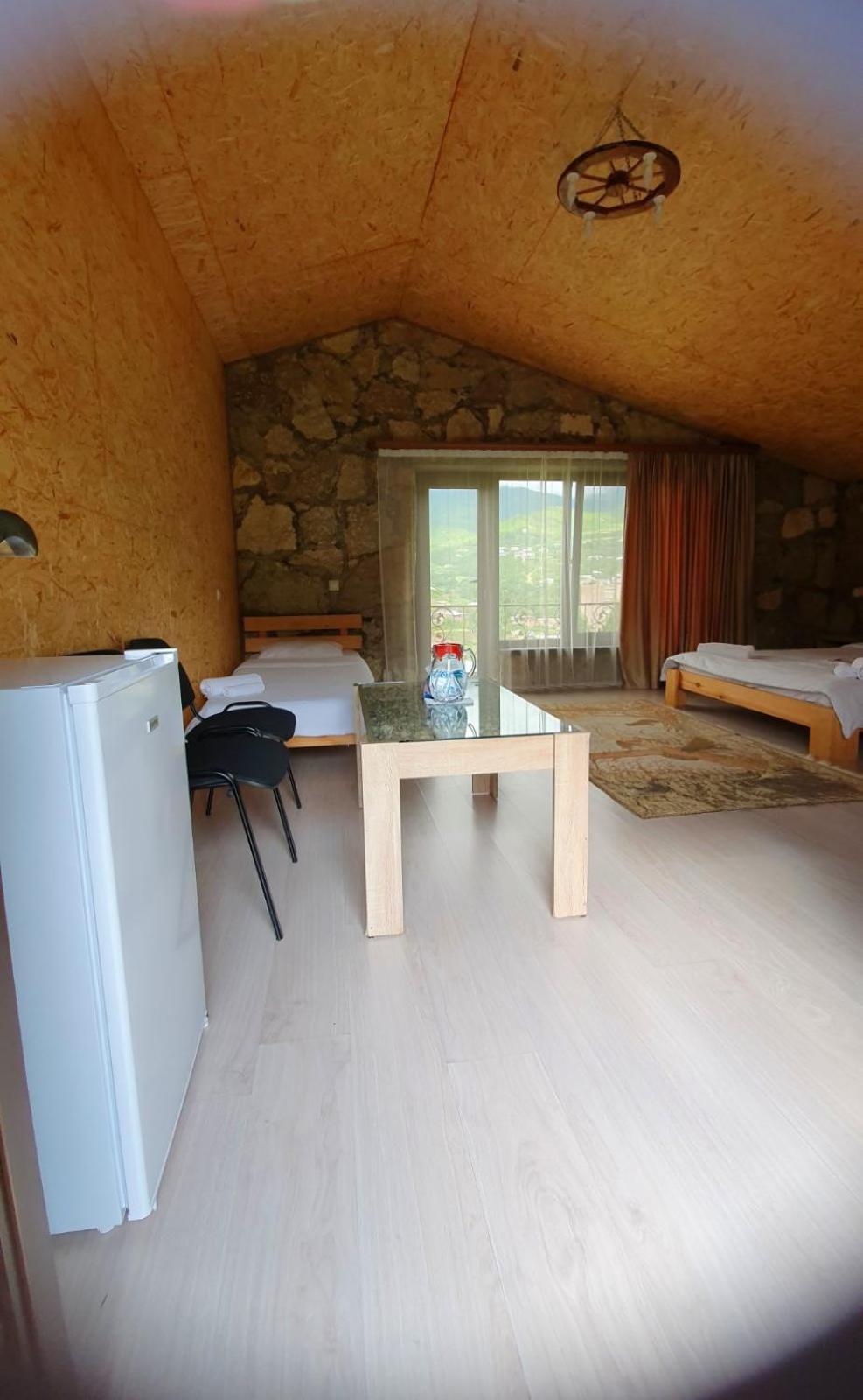 Guest House Ijevan'S Garden Zewnętrze zdjęcie