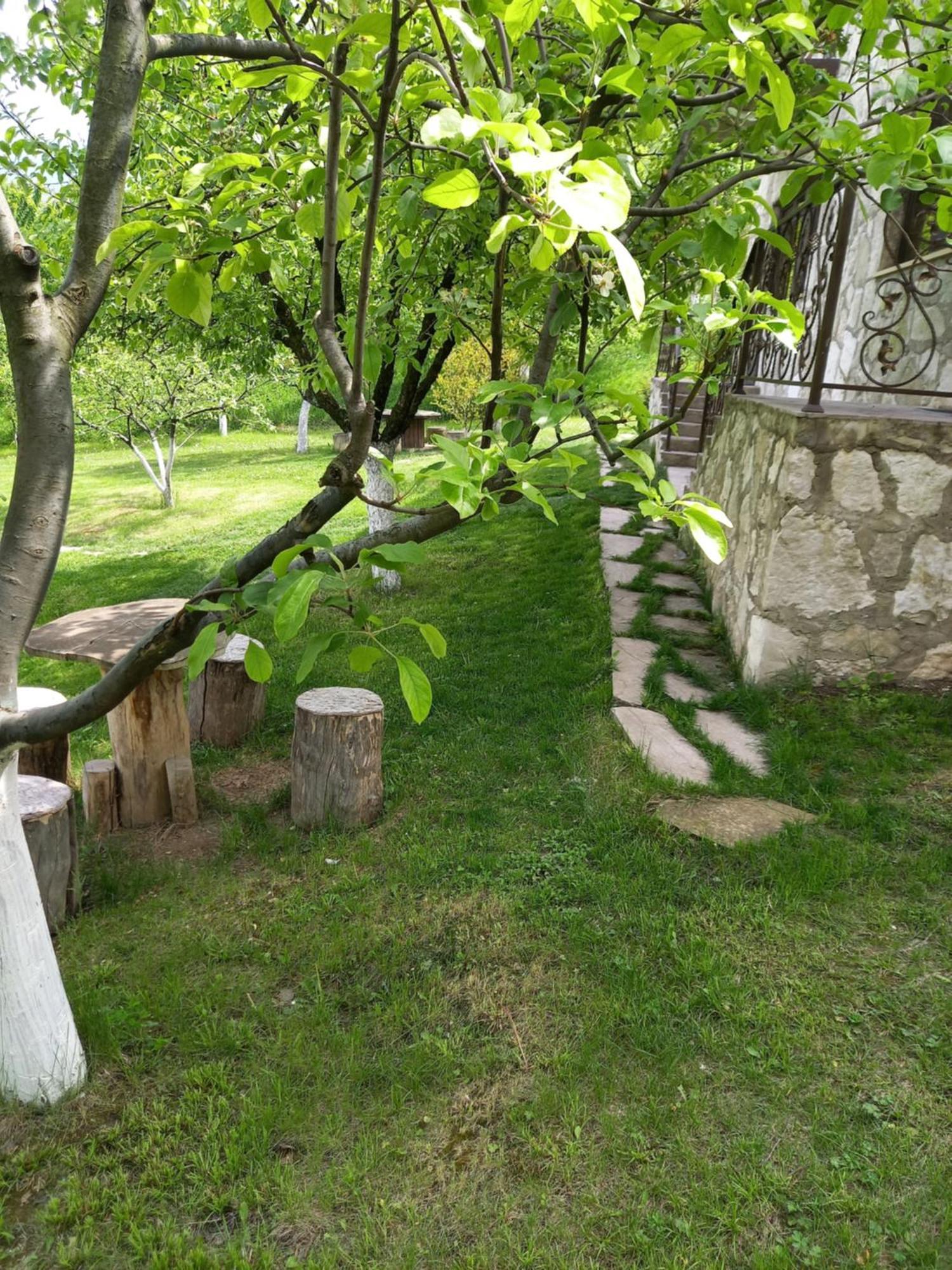 Guest House Ijevan'S Garden Zewnętrze zdjęcie